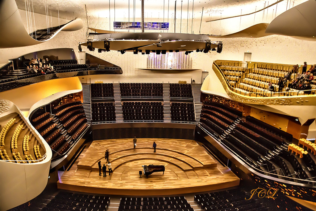 Visite de la Philharmonie de la Villette Ã Paris Ã la citÃ© de la musique.