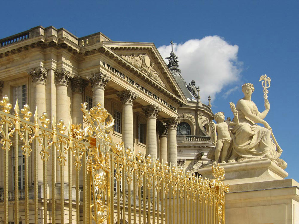 Nouvelle ancienne grille du Châeau de Versailles.