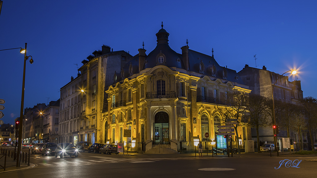 La Caisse d'Epargne de Versailles à l'heure bleue